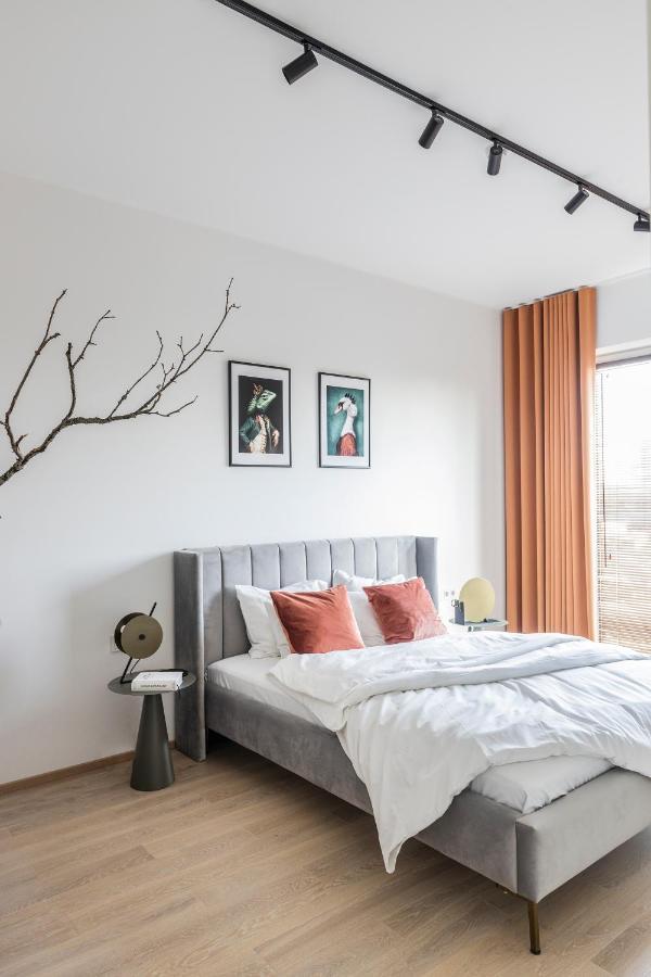 Kadriorg Plaza 2 Bedroom Free Parking ทาลลินน์ ภายนอก รูปภาพ