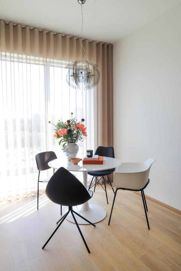 Kadriorg Plaza 2 Bedroom Free Parking ทาลลินน์ ภายนอก รูปภาพ