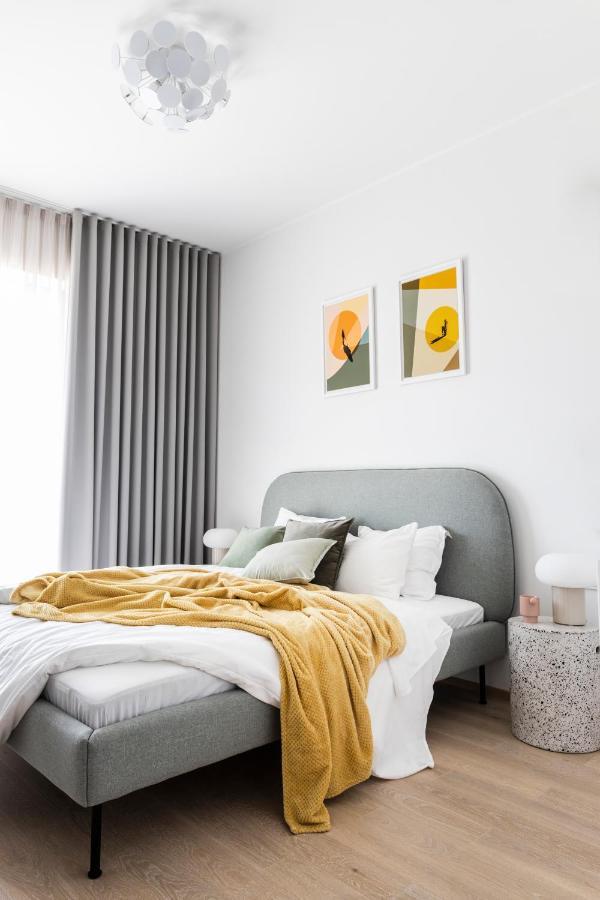 Kadriorg Plaza 2 Bedroom Free Parking ทาลลินน์ ภายนอก รูปภาพ